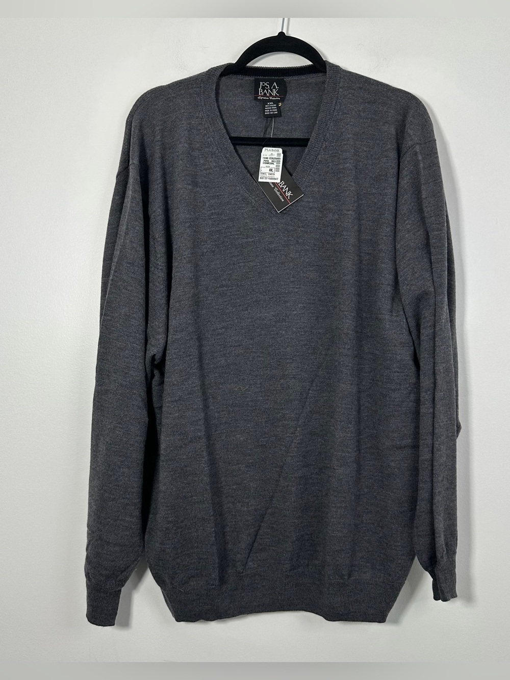 Jos A Bank Signature Collection Men's XXL 100% Merino Wool V-Neck Sweater NWT